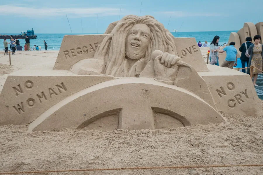 sculpture bob marley haeundae sand festival busan