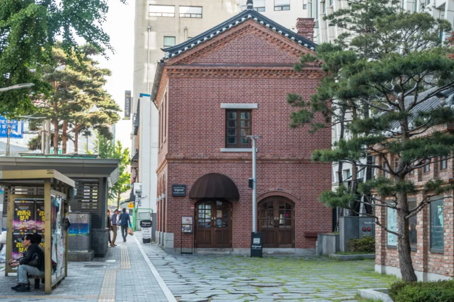 Two-story Korean-style Shop House stroll seoul