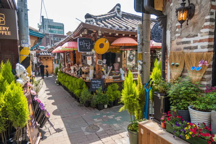 stroll ikseondong district seoul