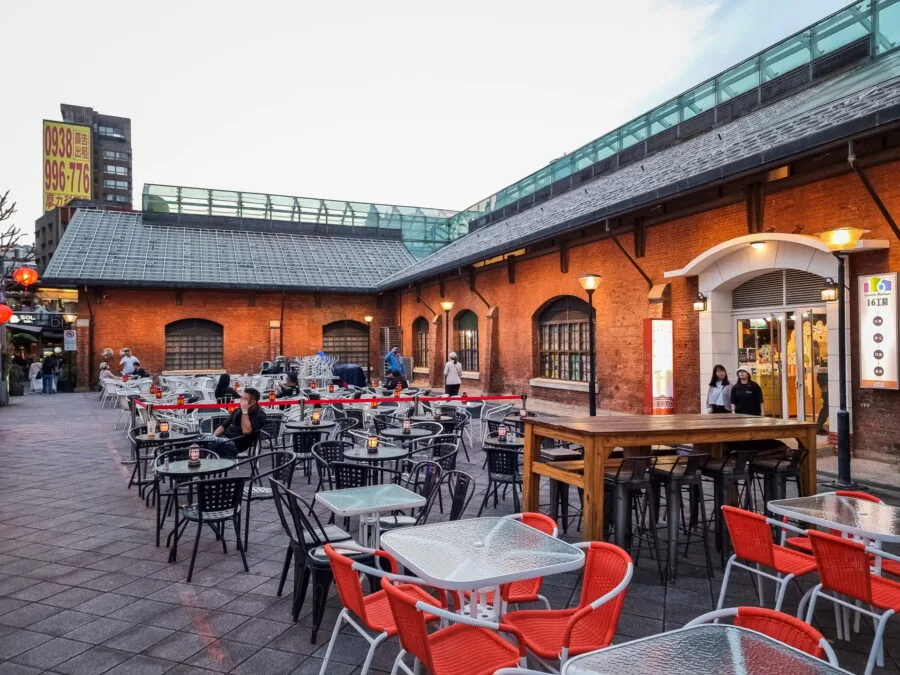 bar side of red house taipei taiwan