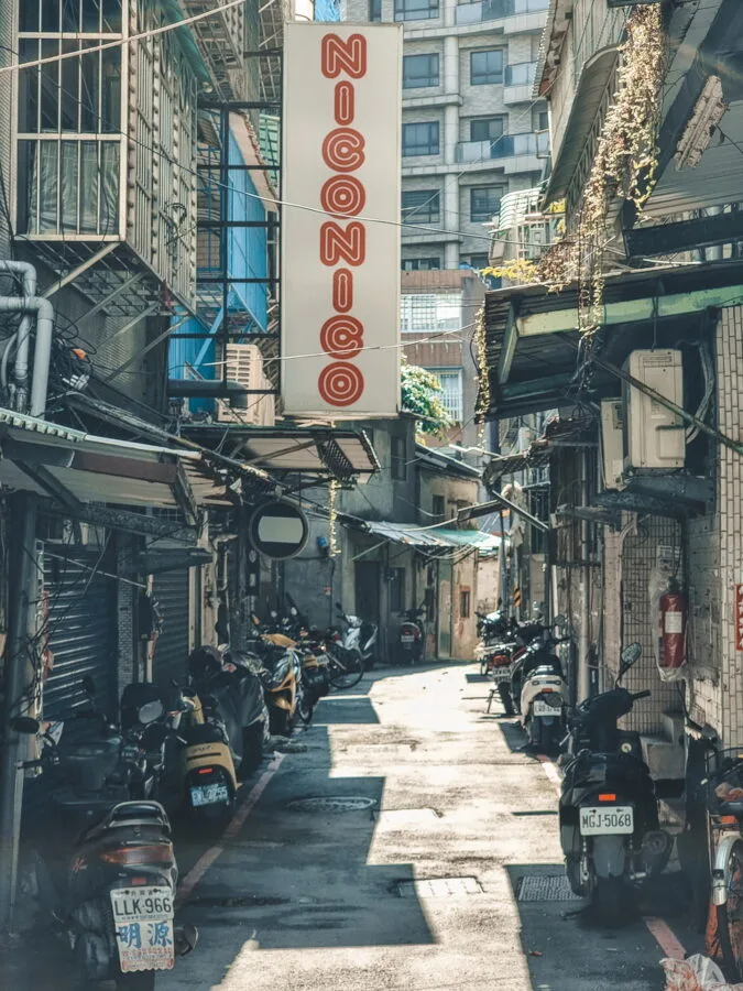 atmosphere in the small streets near taipei main