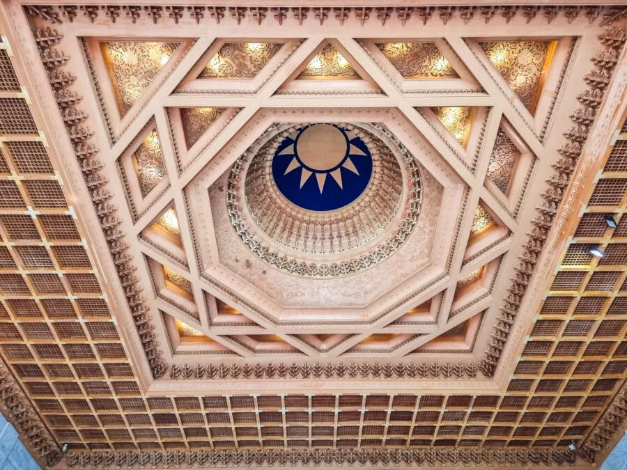 detail roof memorial chiang kai shek taipei