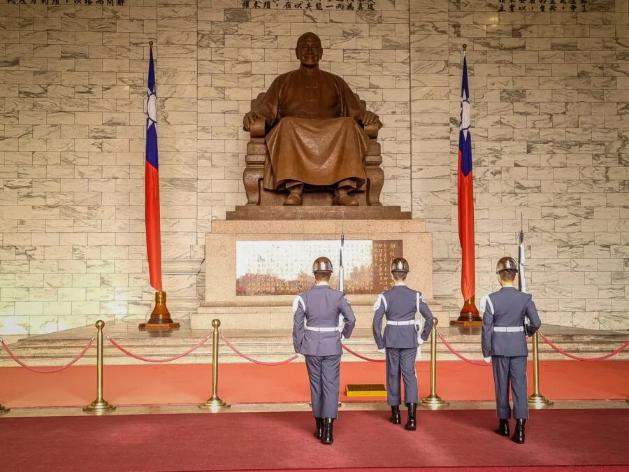 guards in front of statue inside main hall chiang kai shek memorial taipei