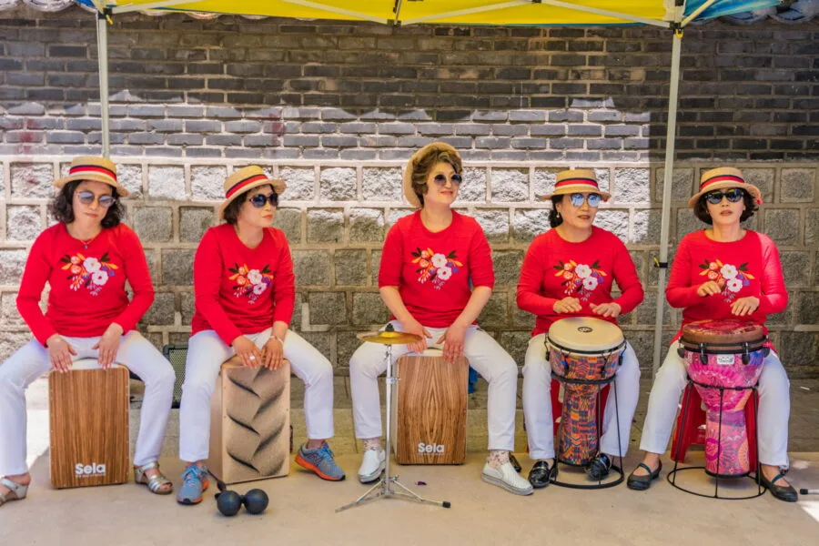 percussionists Insadong Tapgol Park Seoul