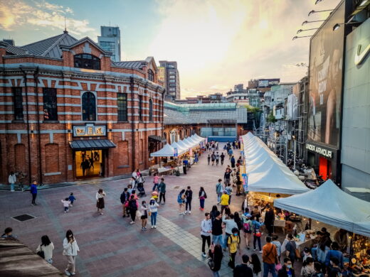 red house au coucher de soleil wanhua district taipei