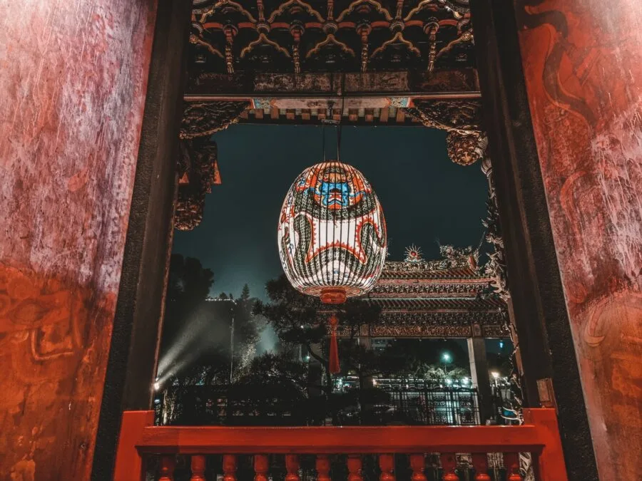 paper lantern longshan temple taipei