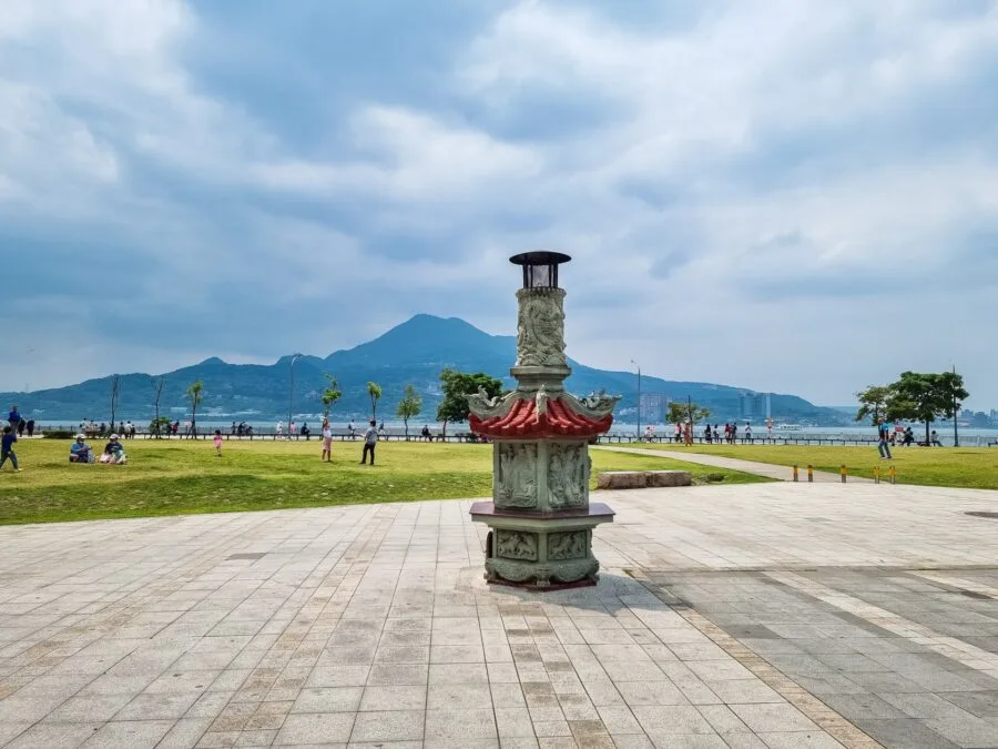 tamsui main pier new taipei taiwan