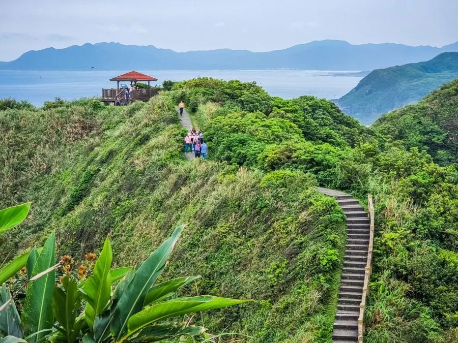 bitoujiao trail north taiwan