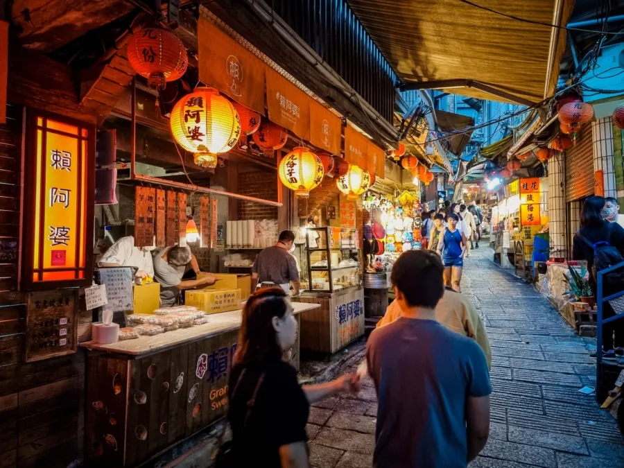 wandering through jiufen old street