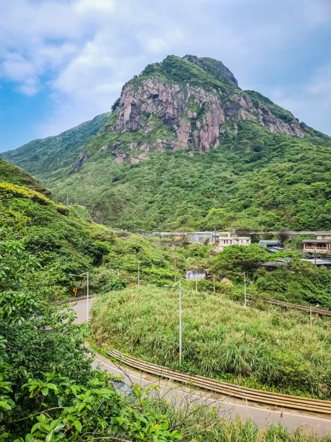 mountain road golden waterfall shuinandong north taiwan