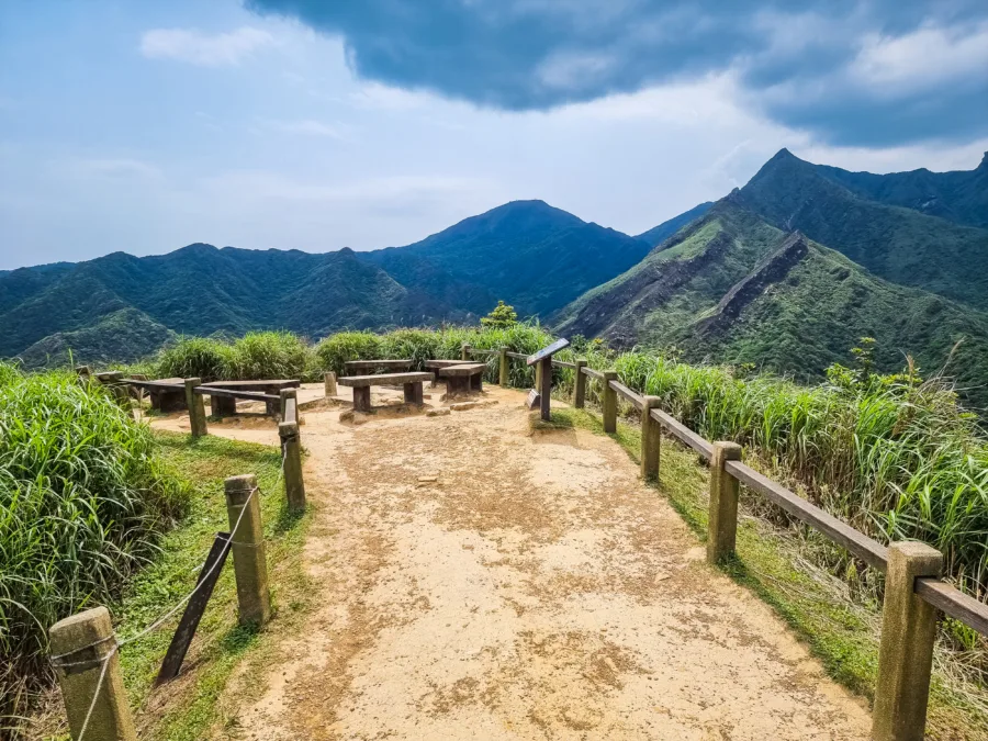 nanzilin path summit north taiwan