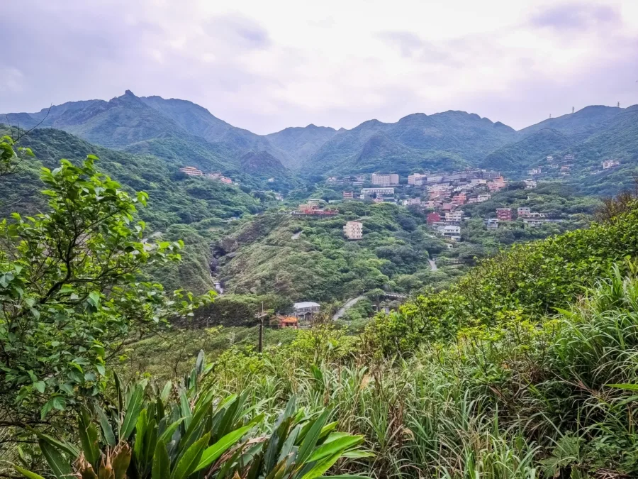 view village qitang north taiwan jiufen road