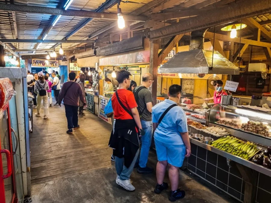 stall restaurant shifen waterfall taiwan