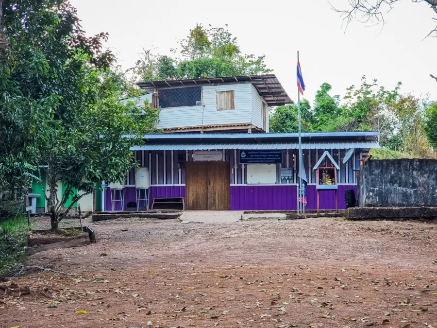 ban pa kam nan village clinic thailand