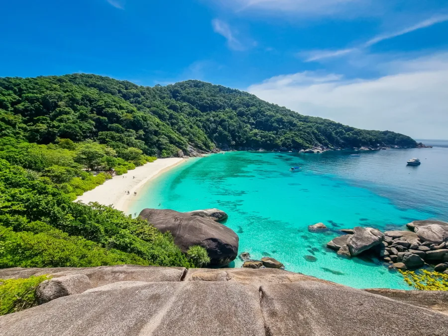 view over the entire bay ao kuerk ko similan