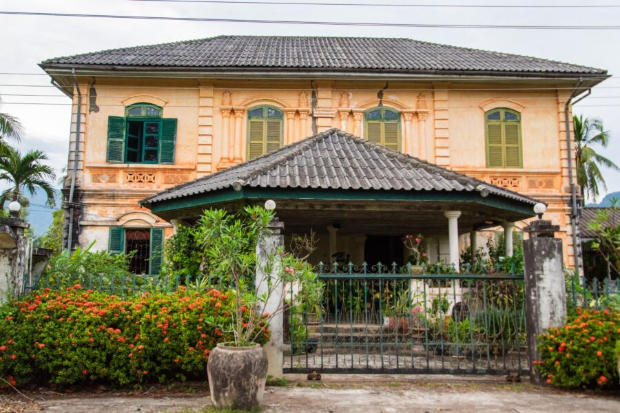chao ratsadanai residence champassak laos