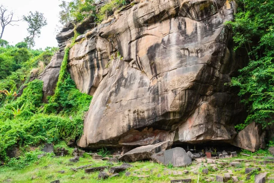 rock of the source vat phou champassak