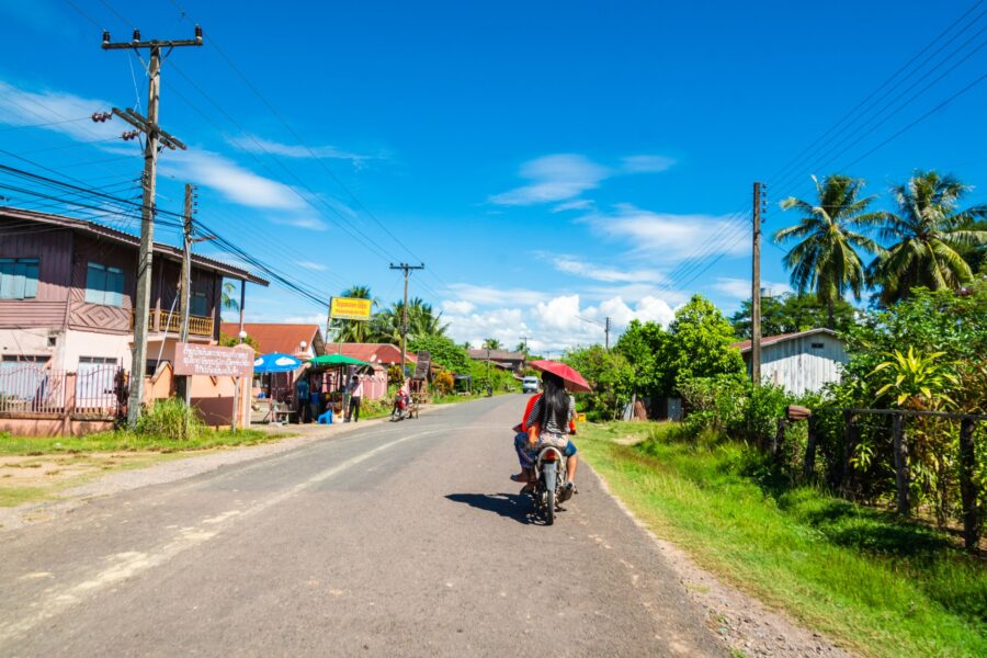 route de champassak sud laos
