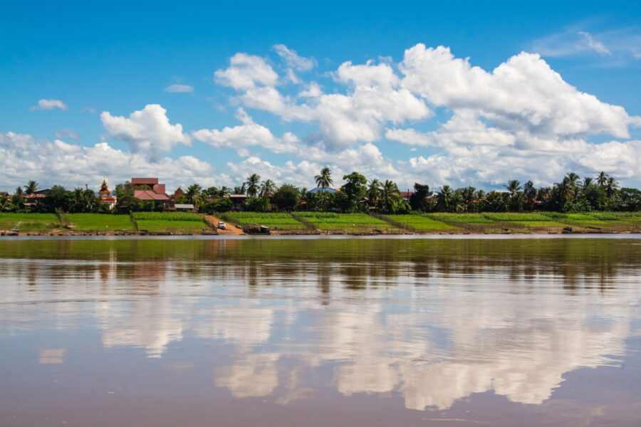 traversee du mekong a champassak