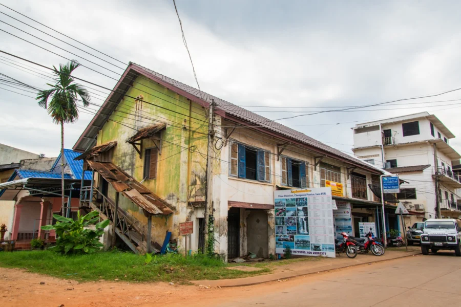 vieille maison coloniale paksé laos