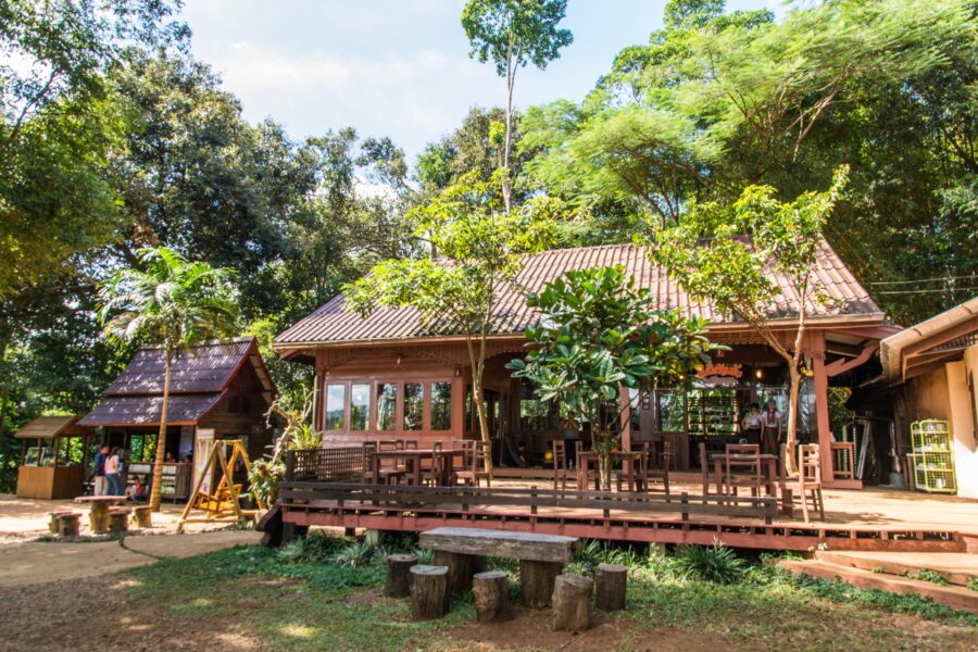 cafe cascade de tad fane laos