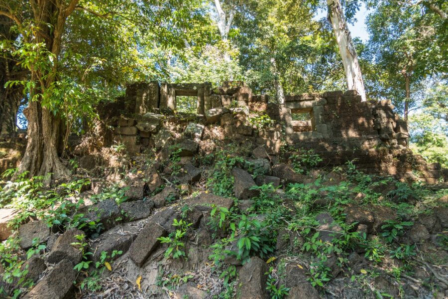 exterieur wat tomo champassak laos
