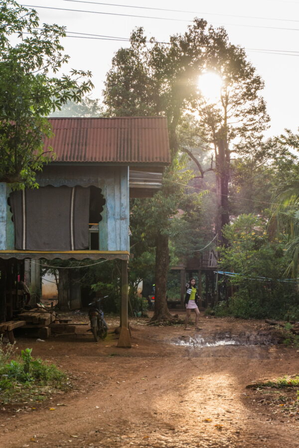soiree le long route du plateau des bolovens laos
