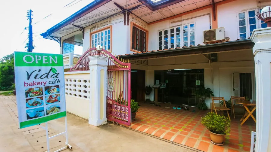 Vida Bakery Cafe Pakxe Laos