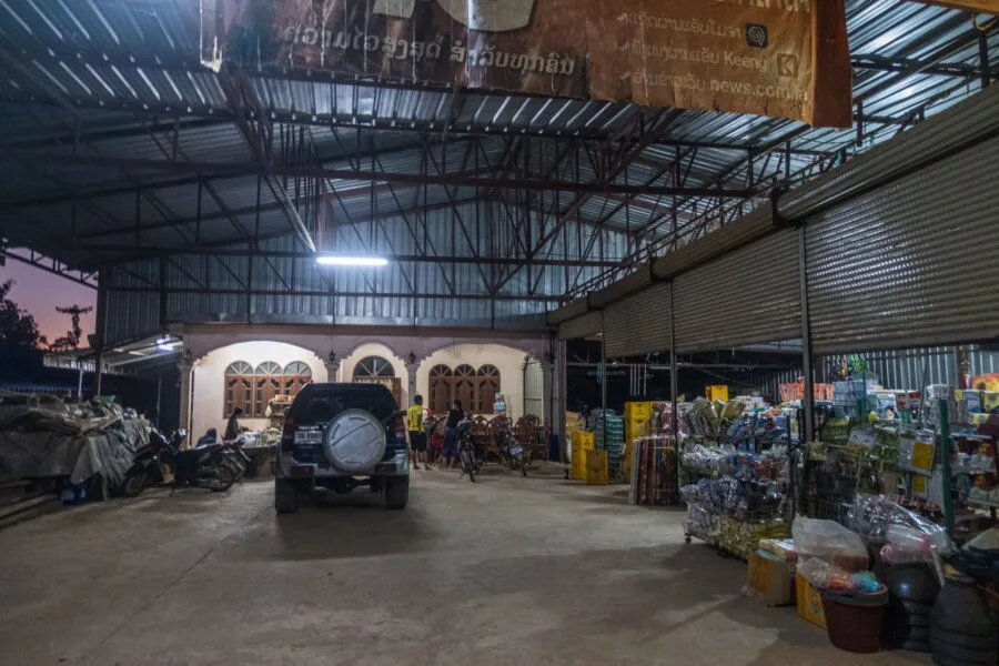 vonghorm guesthouse sanamxai laos