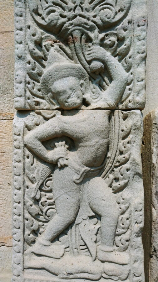 detail sculpture temple khmer en thailande