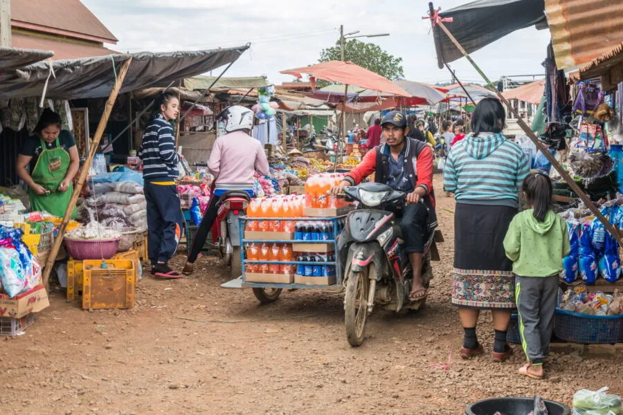 sidecar passage to the market of paksong laos