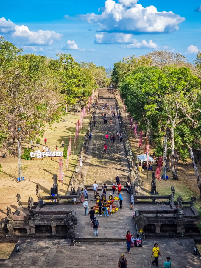 vue depuis haut escalier prasat phanom rung buriram