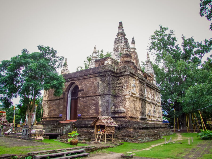 phra stup chedi wat chet yot chiang mai