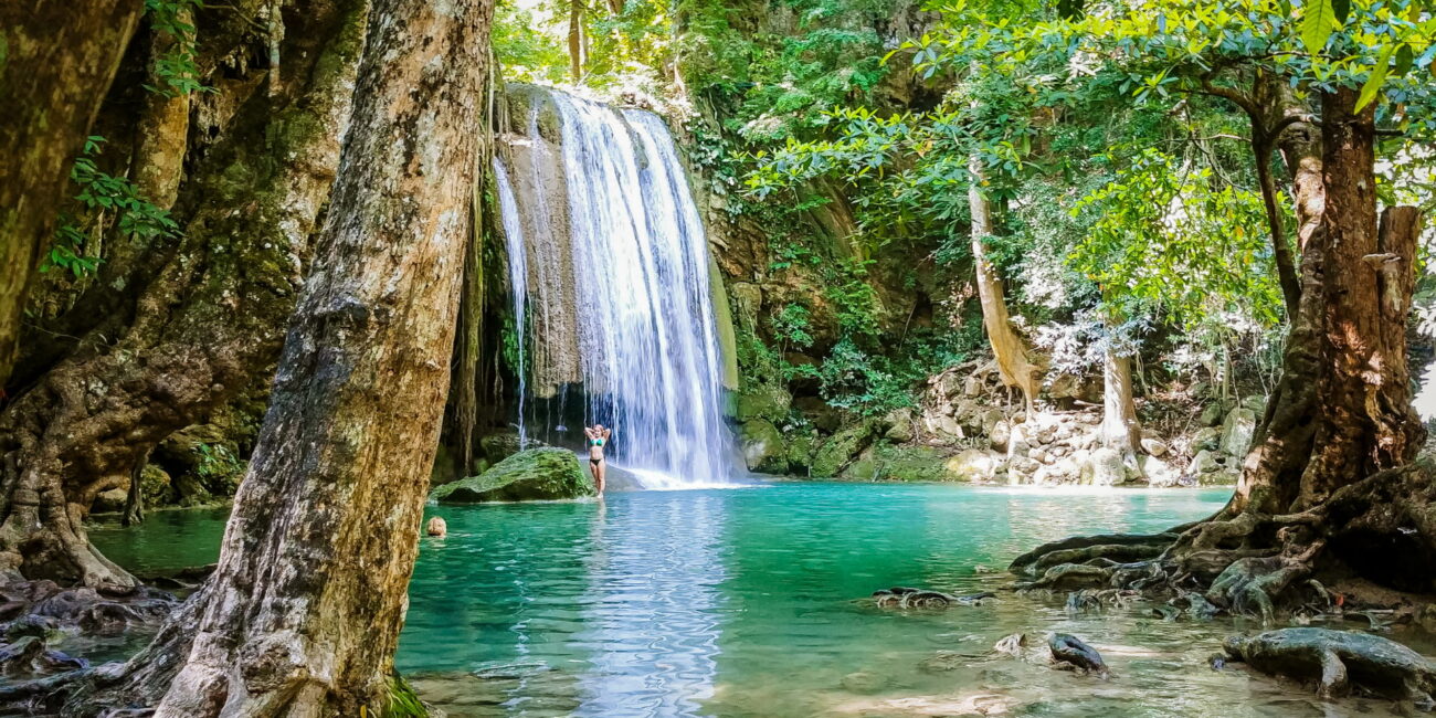 cascade du parc national erawan kanchanaburi