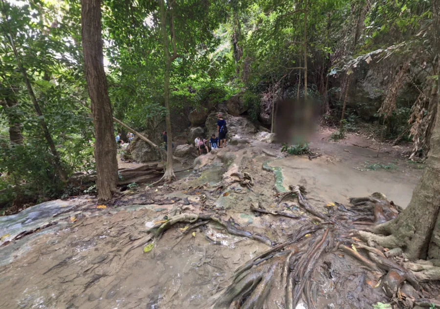 chemin acces niveau 7 avant reamenagements erawan