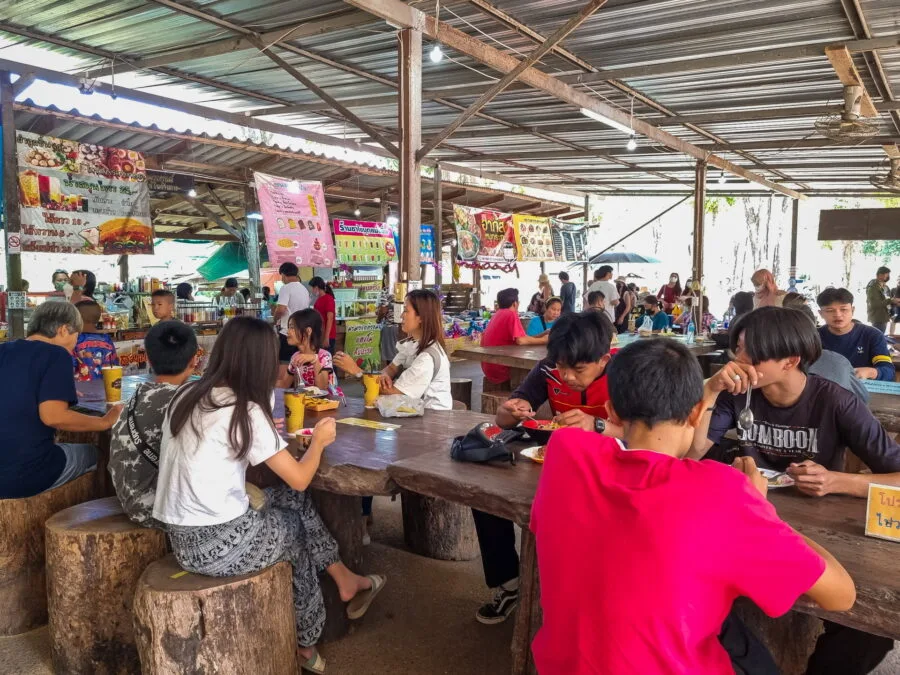 coin restauration huay mae khamin kanchanaburi