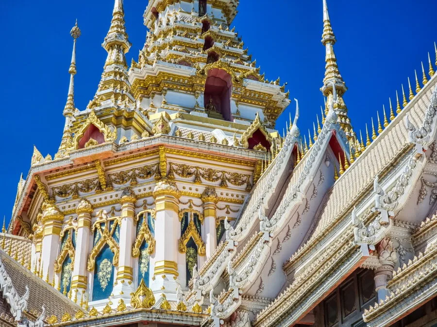 detail toiture wat luang phor toh nakhon ratchasima