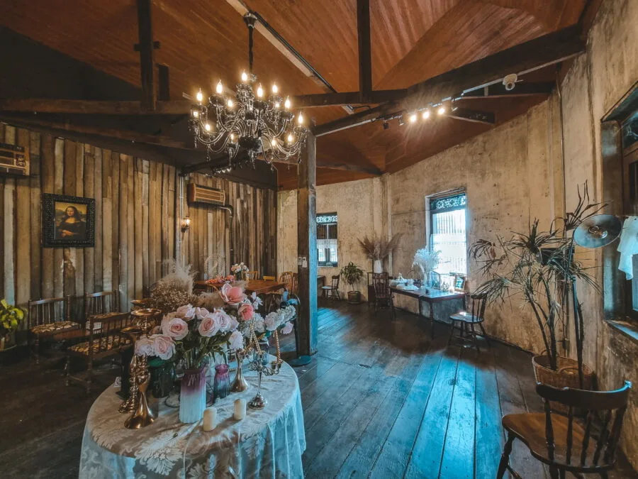 etage faifo oldtown cafe and floral nakhon ratchasima