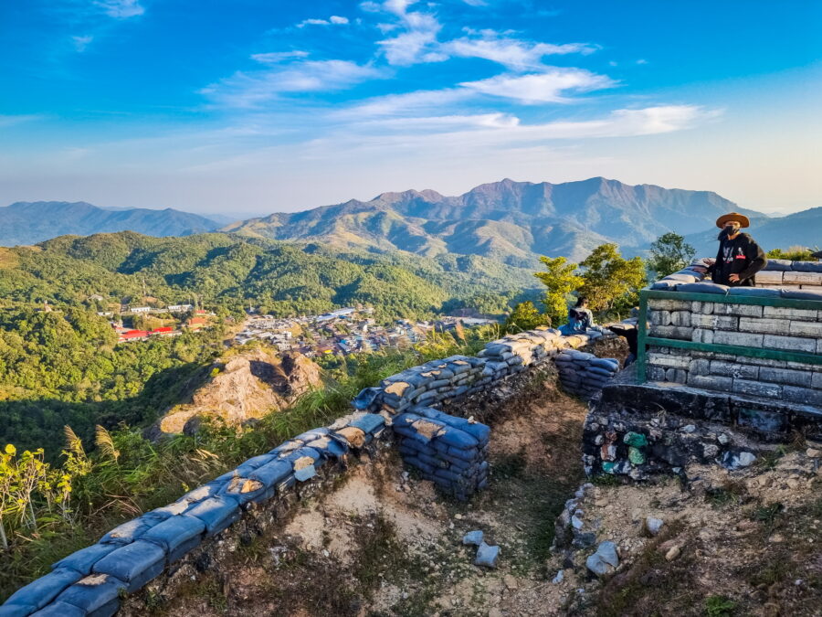 vue depuis base militaire border patrol police n135 nern chang suek pilok