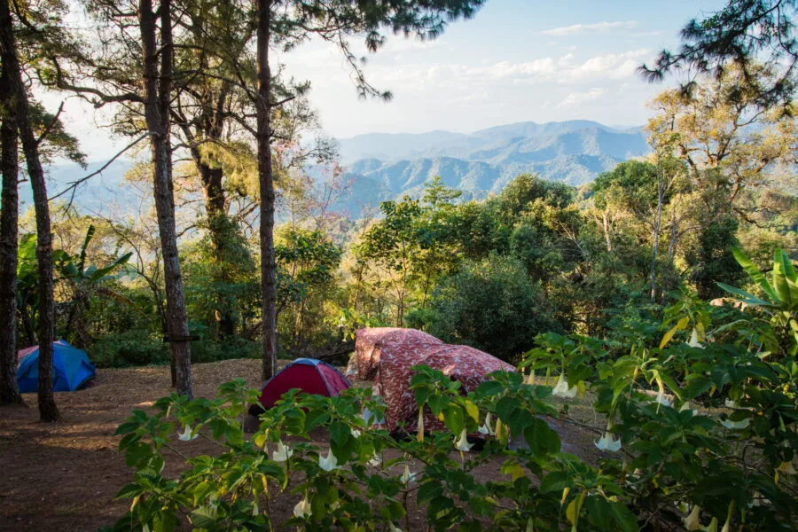 camping park naitonal chae son ban mae kampong