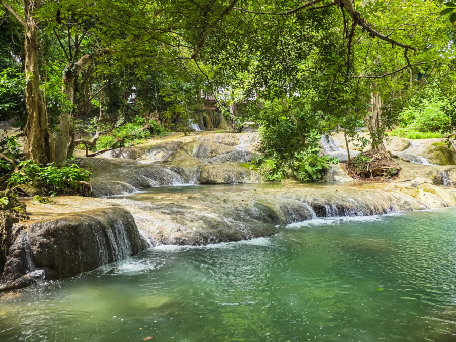 cascade namtok wang kan lueang province de lopburi