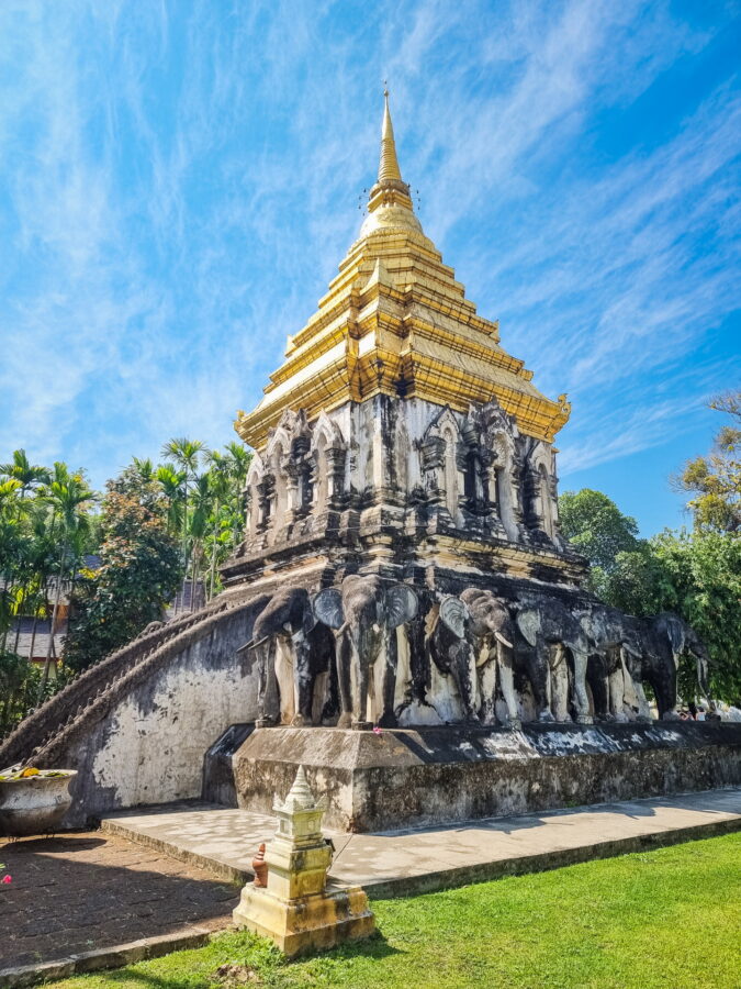 chedi at wat chiang man old town chiang mai