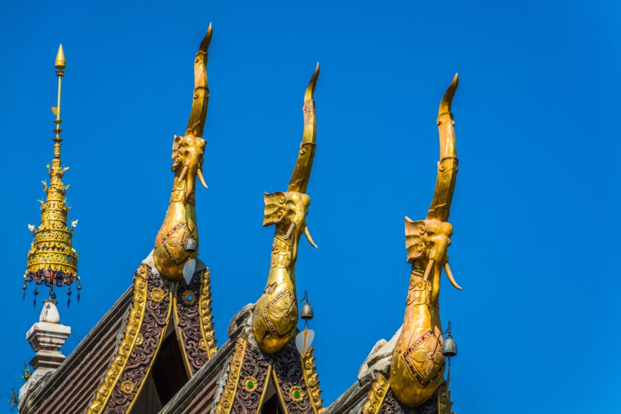 detail toit ubosot au wat chedi liam wiang kum kam chiang mai