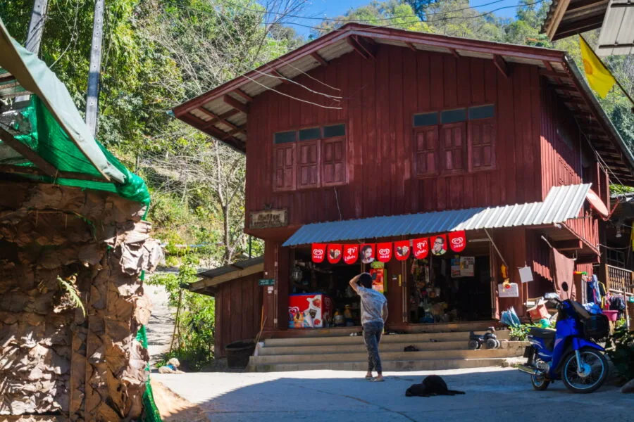 grocery store in mae kampong chiang mai village