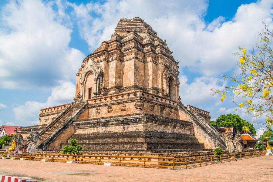 grand chedi at wat chedi luang chiang mai