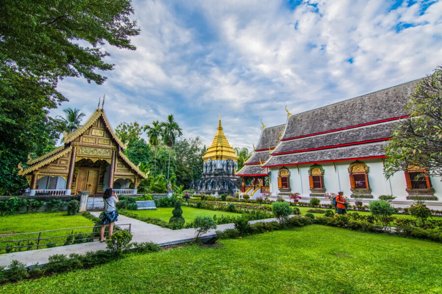 vue ensemble wat chiang man chiang mai