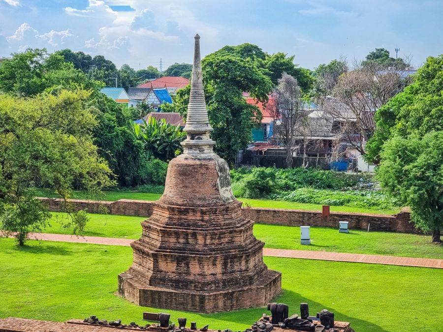 chedi au complexe du wat ratchaburana ayutthaya