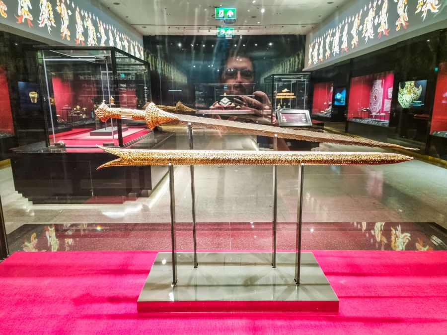 epee royale musee chao sam phraya ayutthaya