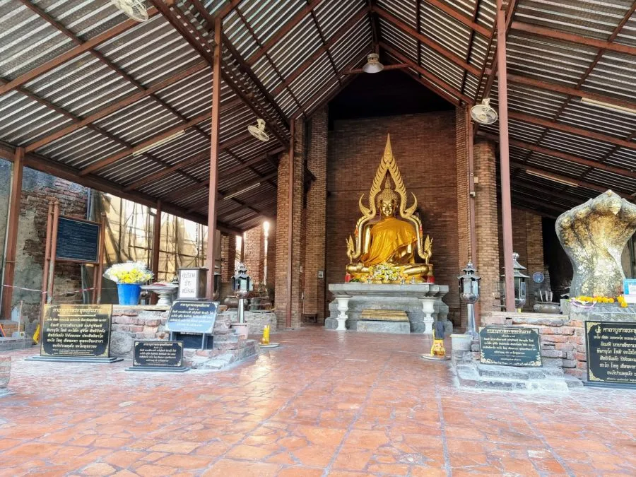 prayer space in front of the ubosot of Wat Yai Chai Mongkhon Ayutthaya