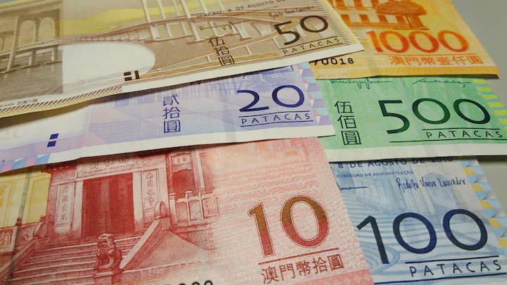 billets patacas monnaie de macao